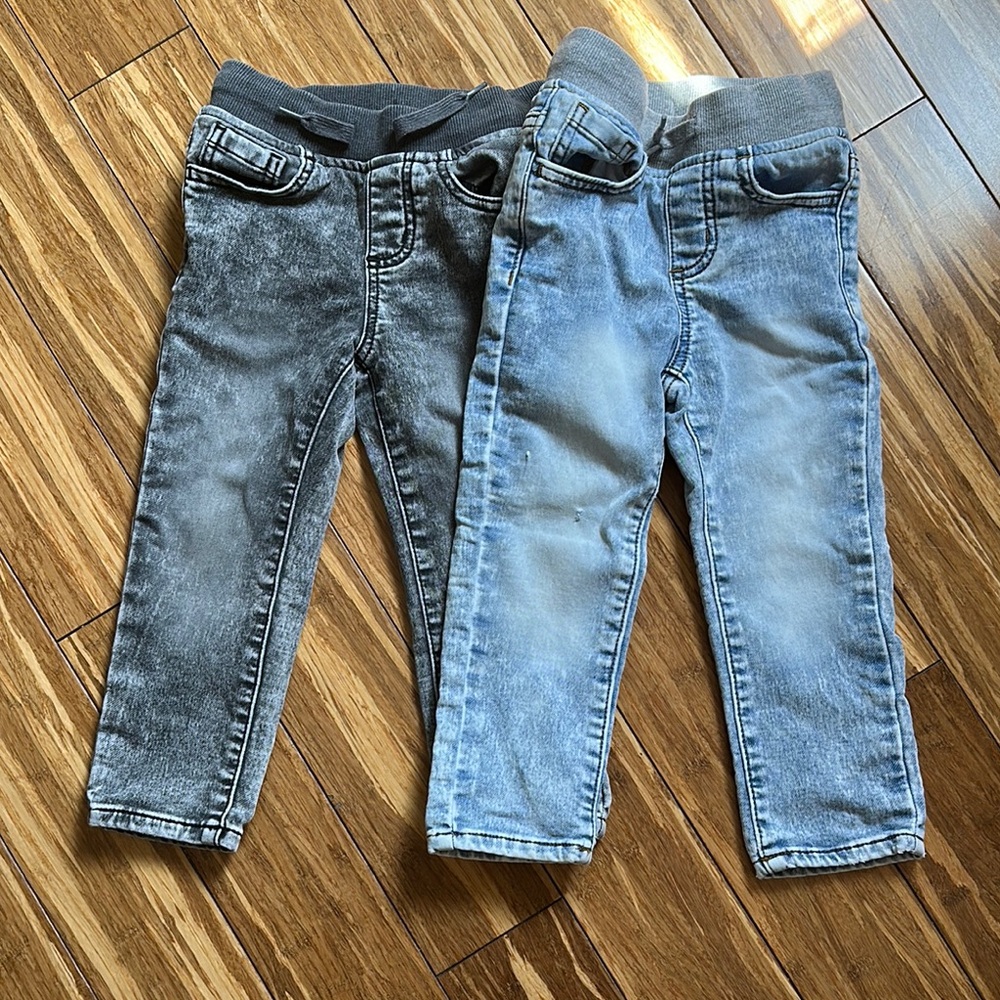 Gray and Blue Straight Fit Jeans for Everyday Wear